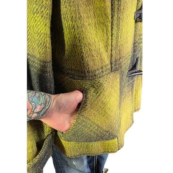 Coldwatwr Creek Wool-Blend Plaid Toggle Coat Womens Size 14 - Picture 8 of 11